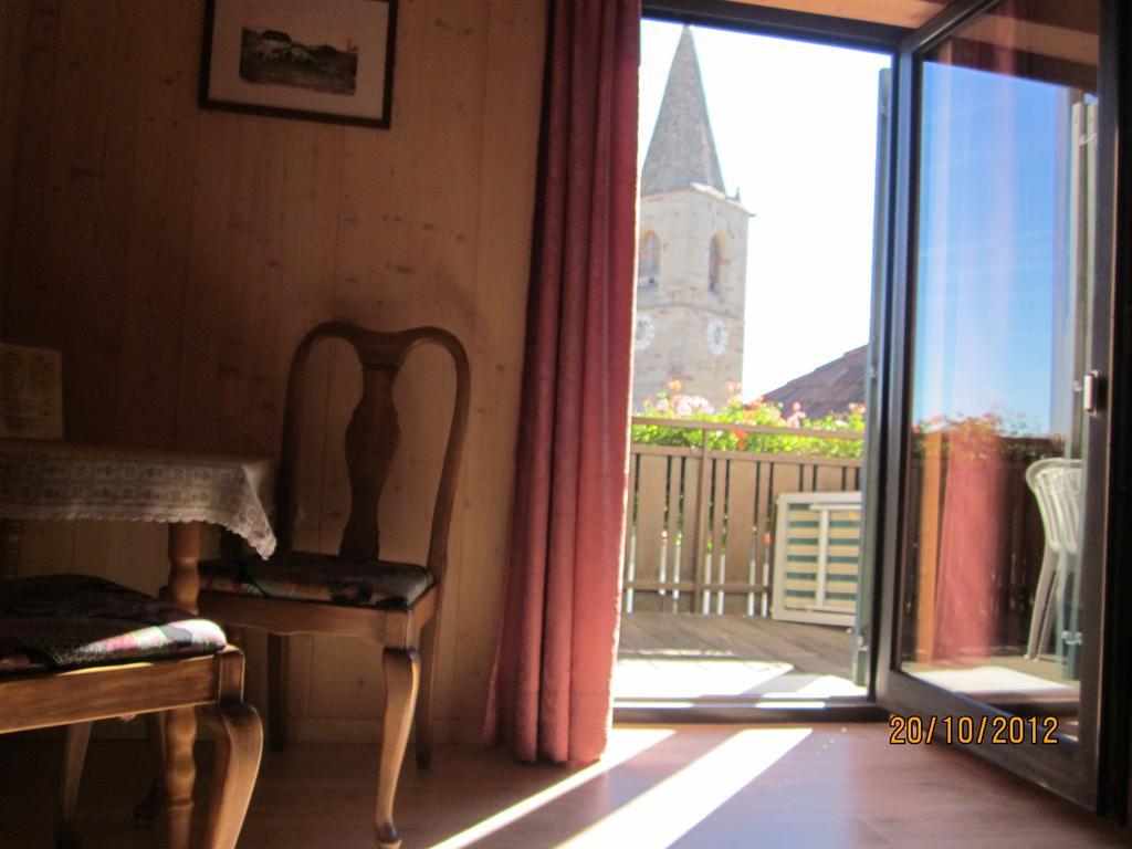 Gasthof Zum Roessl San Genesio Atesino Room photo